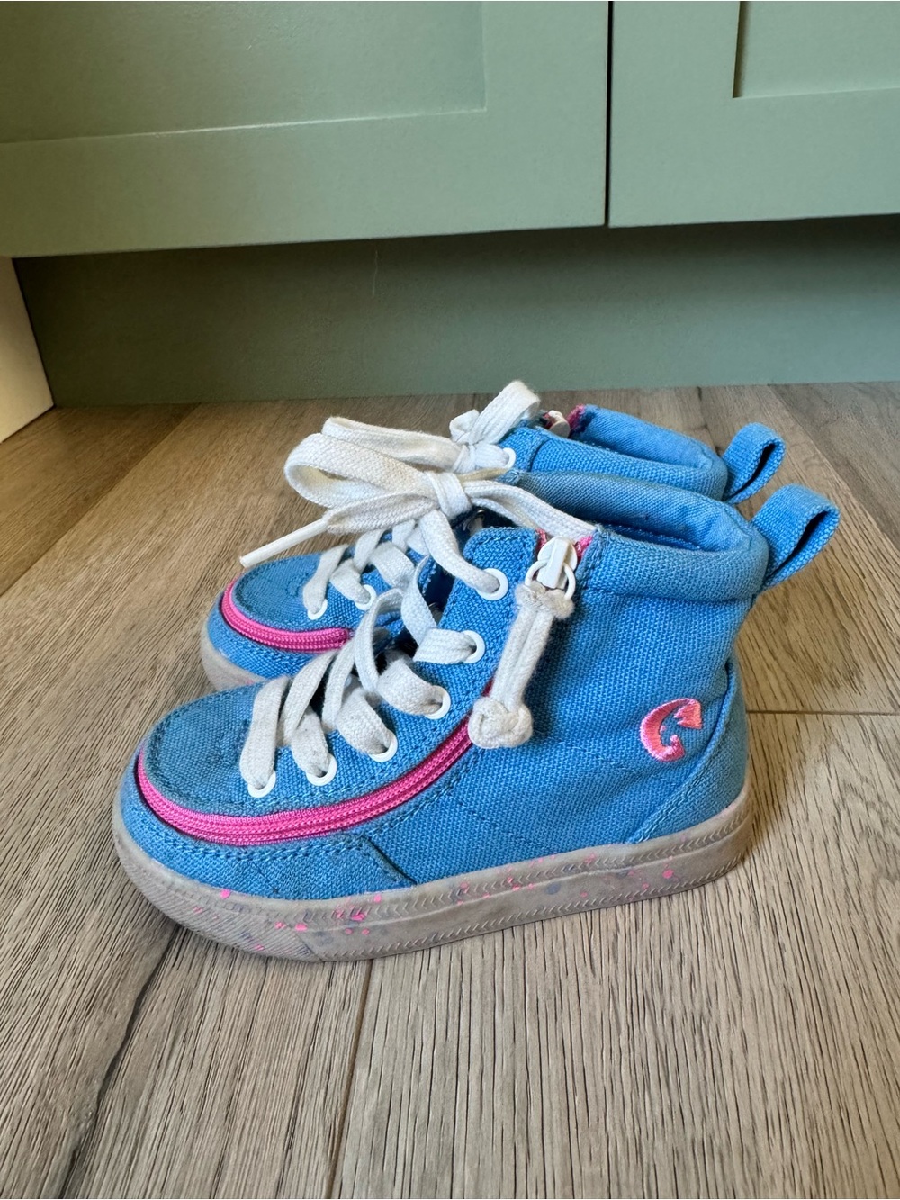 BILLY FOOTWEAR KID'S GIRLS HIGH-TOP SNEAKERS - BLUE/PINK SPECKLE 8 little kids